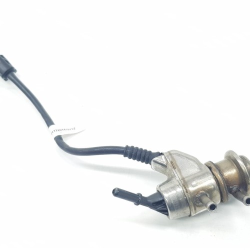 Injecteur HYUNDAI TUCSON 1.6 CRDi 296302U100 296302U100