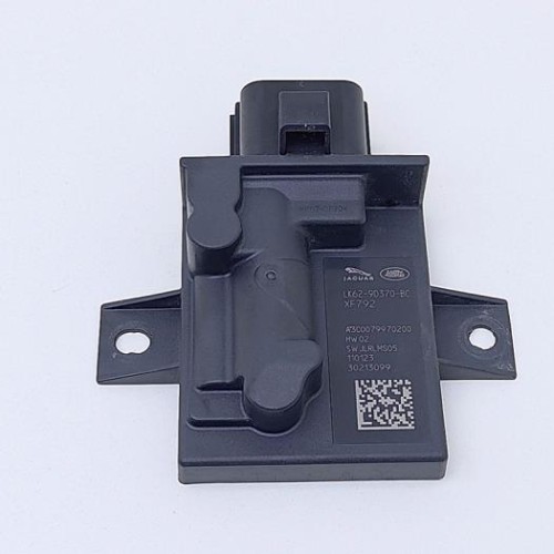 Modules de carburant électrique portant la référence LK629D370BC